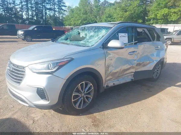 KM8SM4HF1JU282183 2018 HYUNDAI SANTA FE - Image 2