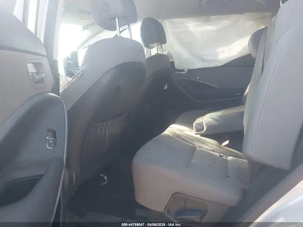 KM8SM4HF1JU282183 2018 HYUNDAI SANTA FE - Image 8