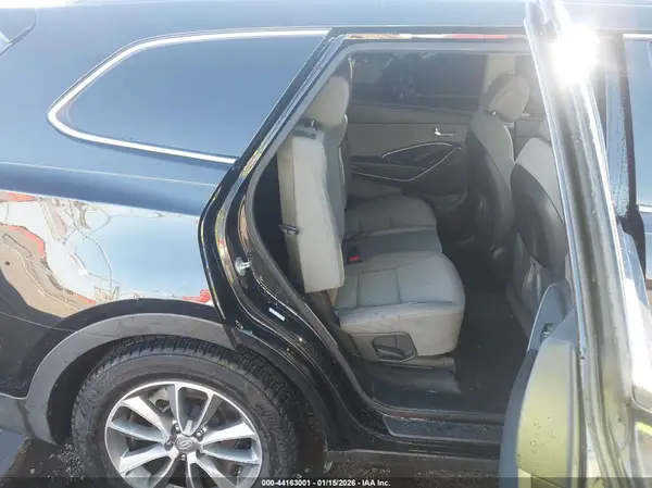 KM8SM4HF1JU292292 2018 HYUNDAI SANTA FE - Image 8