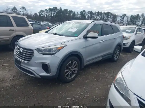 KM8SM4HF2HU185942 2017 HYUNDAI SANTA FE - Image 2