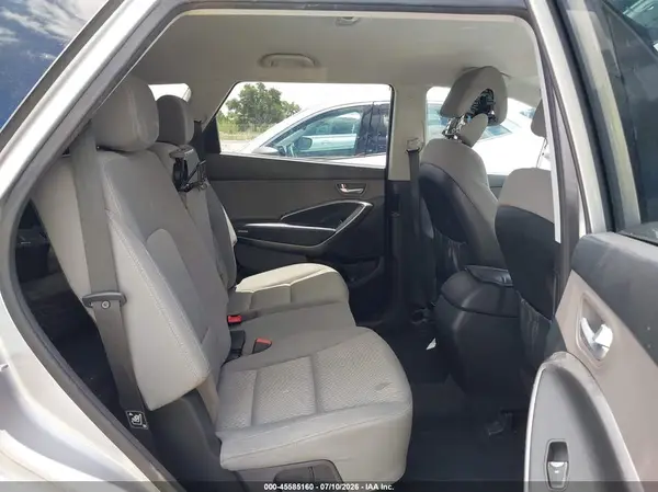KM8SM4HF2HU188744 2017 HYUNDAI SANTA FE - Image 8