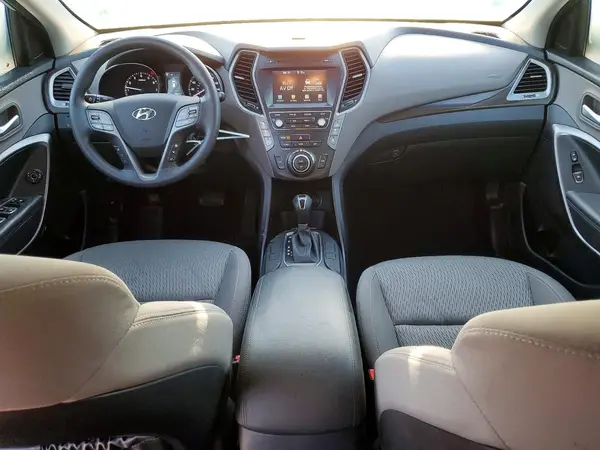 KM8SM4HF2HU228028 2017 HYUNDAI SANTA FE - Image 8