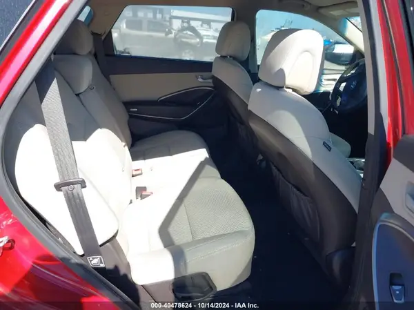 KM8SM4HF2HU244438 2017 HYUNDAI SANTA FE - Image 8