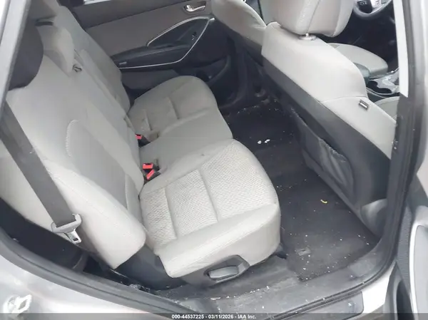 KM8SM4HF2KU307061 2019 HYUNDAI SANTA FE - Image 8