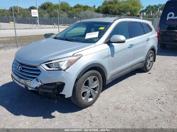 KM8SM4HF3GU147425 2016 HYUNDAI SANTA FE - Image 2