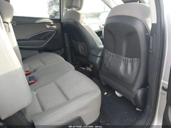 KM8SM4HF3GU154424 2016 HYUNDAI SANTA FE - Image 8