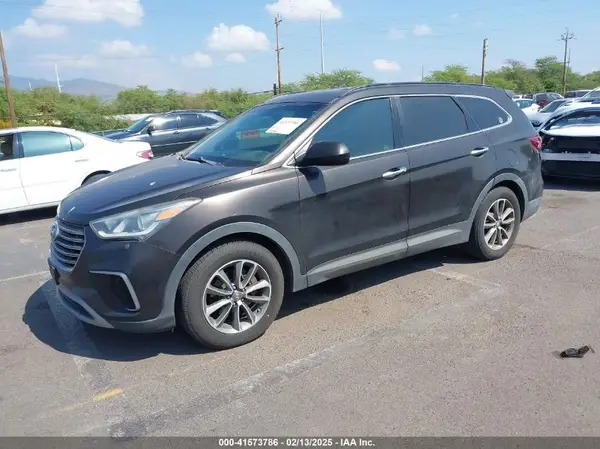KM8SM4HF3HU170611 2017 HYUNDAI SANTA FE - Image 2