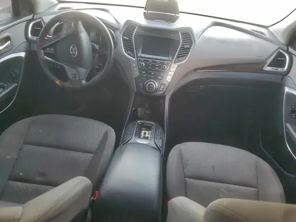 KM8SM4HF3HU180068 2017 HYUNDAI SANTA FE - Image 8