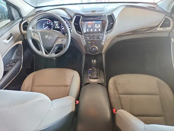 KM8SM4HF3HU191300 2017 HYUNDAI SANTA FE - Image 8