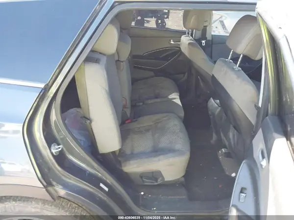 KM8SM4HF3HU194908 2017 HYUNDAI SANTA FE - Image 8