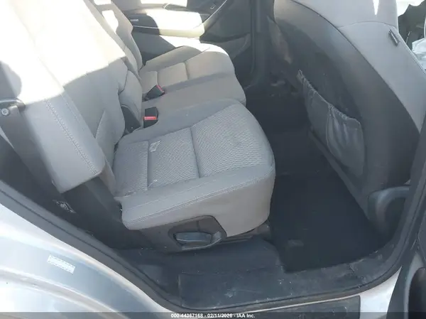 KM8SM4HF3HU195346 2017 HYUNDAI SANTA FE - Image 8