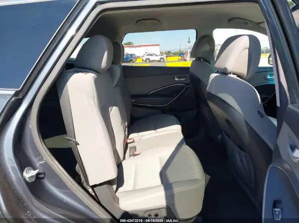 KM8SM4HF3HU213523 2017 HYUNDAI SANTA FE - Image 8