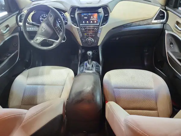 KM8SM4HF3HU219712 2017 HYUNDAI SANTA FE - Image 8