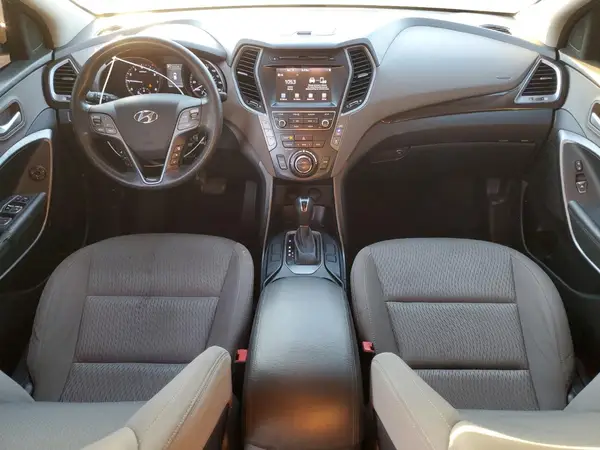 KM8SM4HF3HU221475 2017 HYUNDAI SANTA FE - Image 8