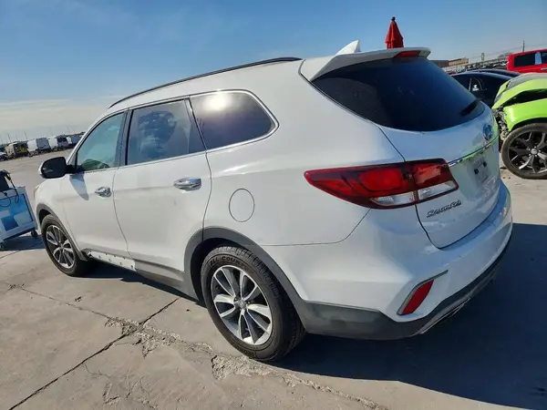 KM8SM4HF3HU223761 2017 HYUNDAI SANTA FE - Image 2