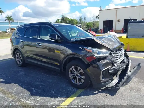 KM8SM4HF3HU223887 2017 HYUNDAI SANTA FE - Image 1