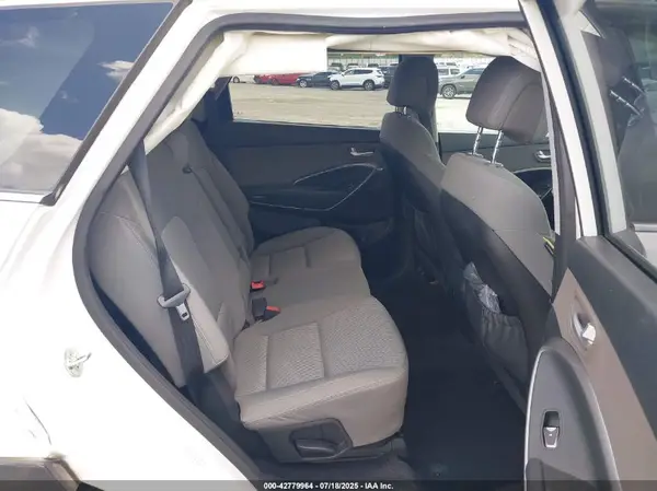 KM8SM4HF3HU224134 2017 HYUNDAI SANTA FE - Image 8
