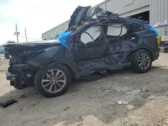 KM8SM4HF3HU227521 2017 HYUNDAI SANTA FE