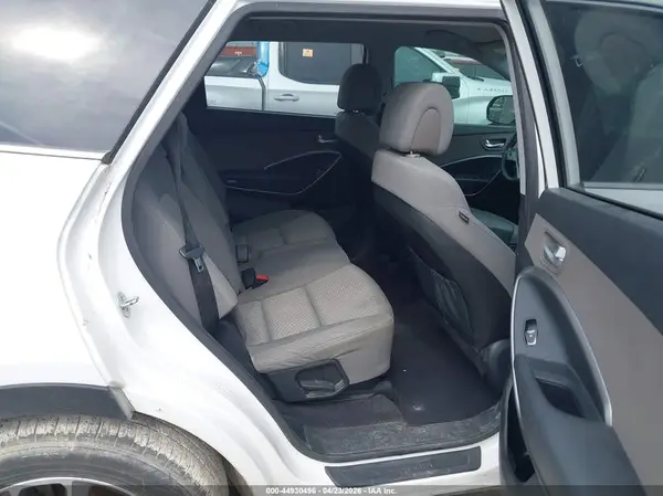KM8SM4HF3HU235926 2017 HYUNDAI SANTA FE - Image 8