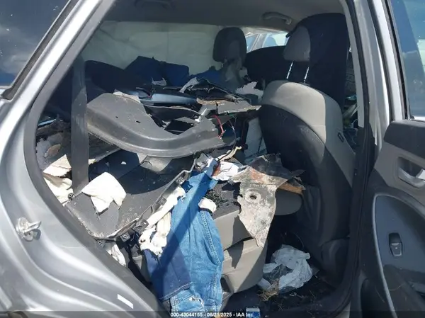 KM8SM4HF3JU266714 2018 HYUNDAI SANTA FE - Image 8