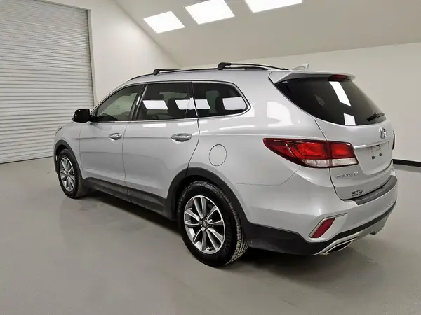 KM8SM4HF3JU290530 2018 HYUNDAI SANTA FE - Image 2