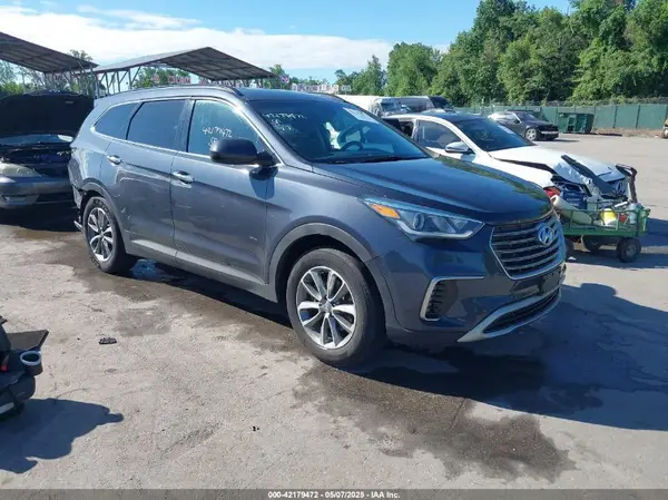 KM8SM4HF3KU303746 2019 HYUNDAI SANTA FE - Image 1