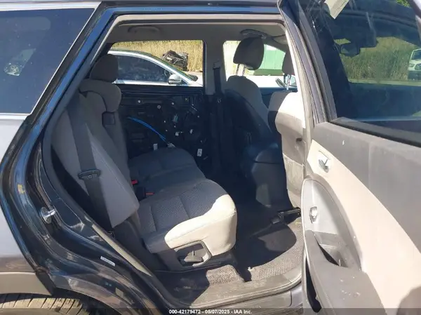 KM8SM4HF3KU303746 2019 HYUNDAI SANTA FE - Image 8