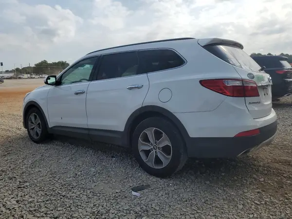 KM8SM4HF4GU133372 2016 HYUNDAI SANTA FE - Image 2