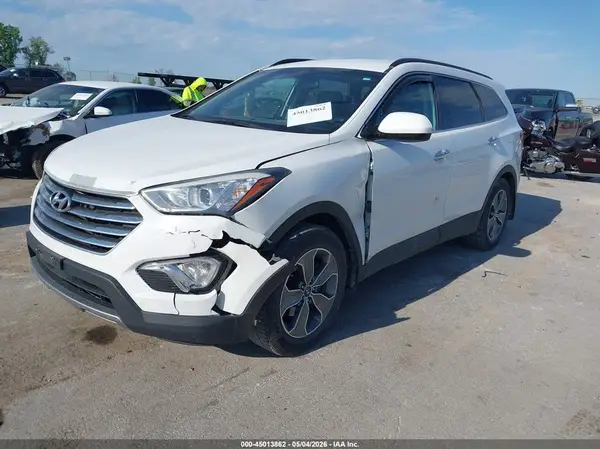 KM8SM4HF4GU155713 2016 HYUNDAI SANTA FE - Image 2