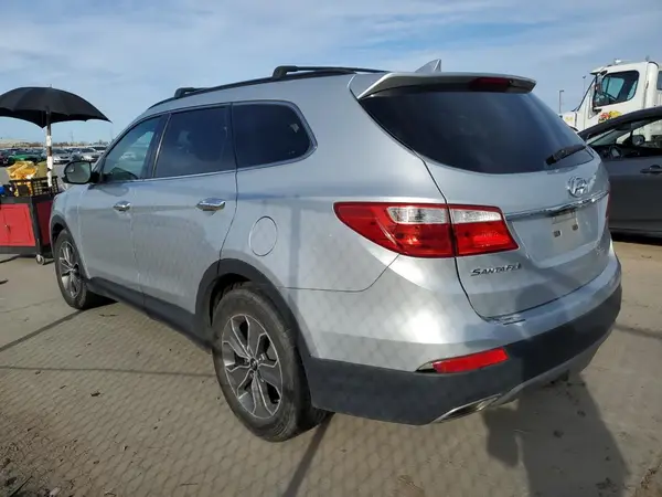 KM8SM4HF4GU158465 2016 HYUNDAI SANTA FE - Image 2