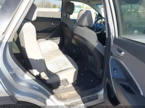 KM8SM4HF4GU161172 2016 HYUNDAI SANTA FE - Image 8