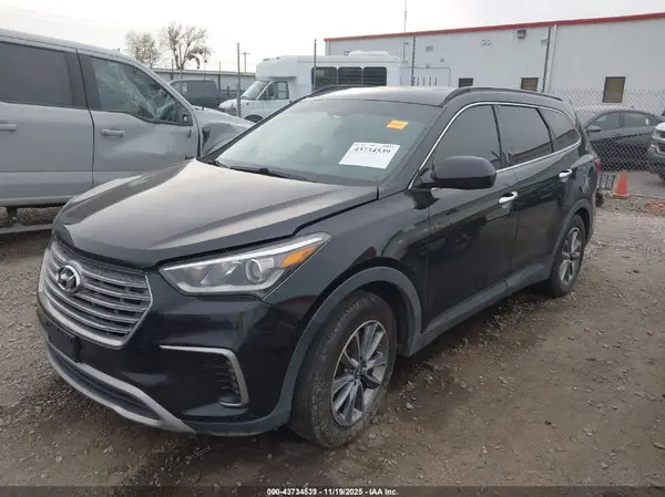 KM8SM4HF4HU182492 2017 HYUNDAI SANTA FE - Image 2