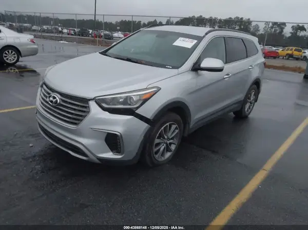 KM8SM4HF4HU197638 2017 HYUNDAI SANTA FE - Image 2