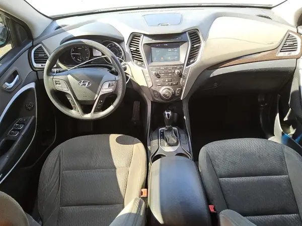 KM8SM4HF4HU204913 2017 HYUNDAI SANTA FE - Image 8