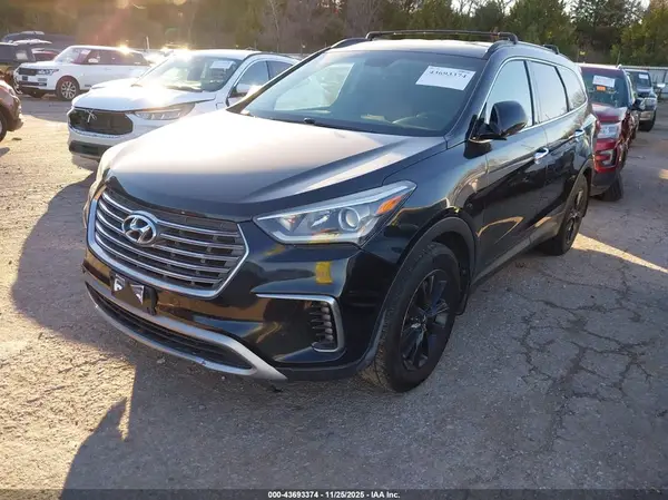 KM8SM4HF4JU257584 2018 HYUNDAI SANTA FE - Image 2