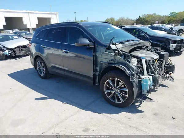 KM8SM4HF4JU272473 2018 HYUNDAI SANTA FE - Image 1