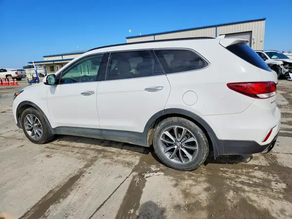 KM8SM4HF4JU278385 2018 HYUNDAI SANTA FE - Image 2