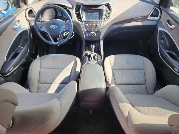 KM8SM4HF4KU300466 2019 HYUNDAI SANTA FE - Image 8