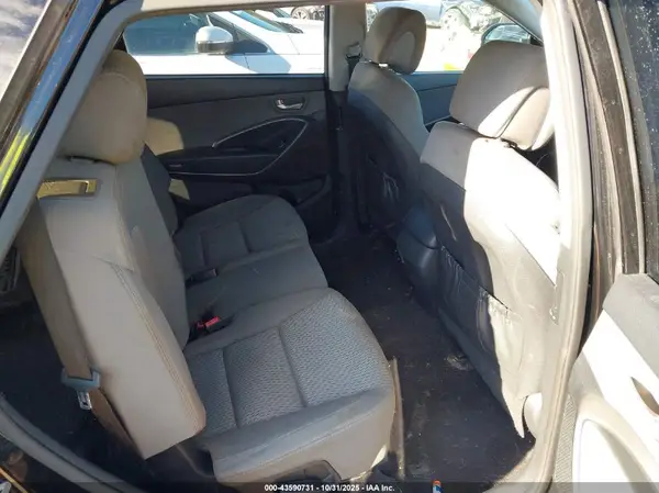 KM8SM4HF5GU133929 2016 HYUNDAI SANTA FE - Image 8