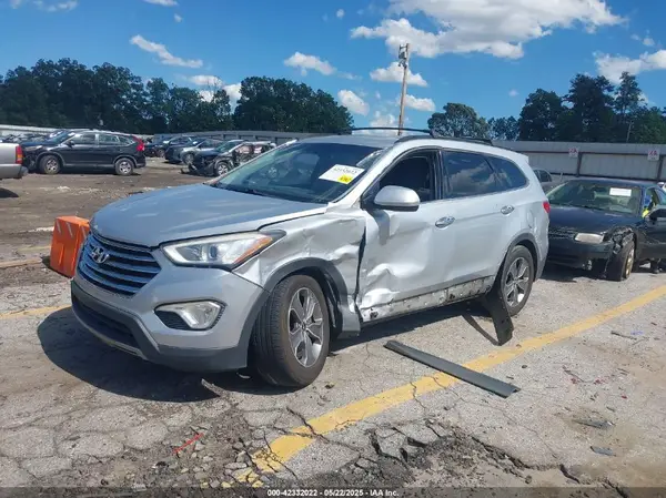 KM8SM4HF5GU147166 2016 HYUNDAI SANTA FE - Image 2