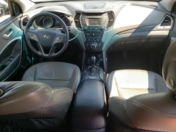 KM8SM4HF5GU148012 2016 HYUNDAI SANTA FE - Image 8