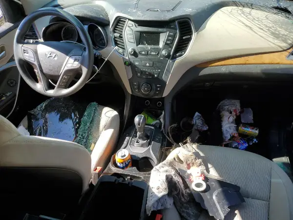 KM8SM4HF5GU152383 2016 HYUNDAI SANTA FE - Image 8