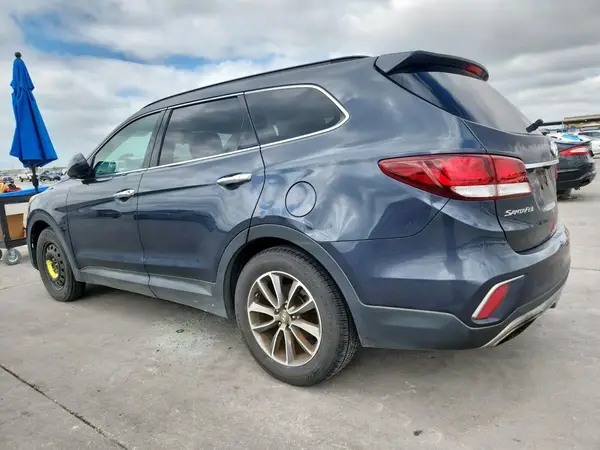 KM8SM4HF5HU165121 2017 HYUNDAI SANTA FE - Image 2