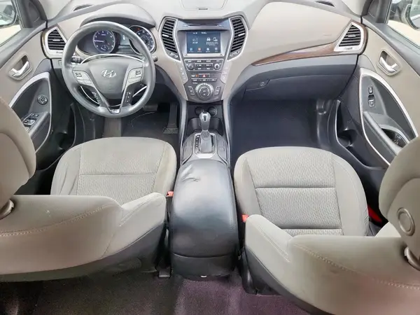 KM8SM4HF5HU165121 2017 HYUNDAI SANTA FE - Image 8