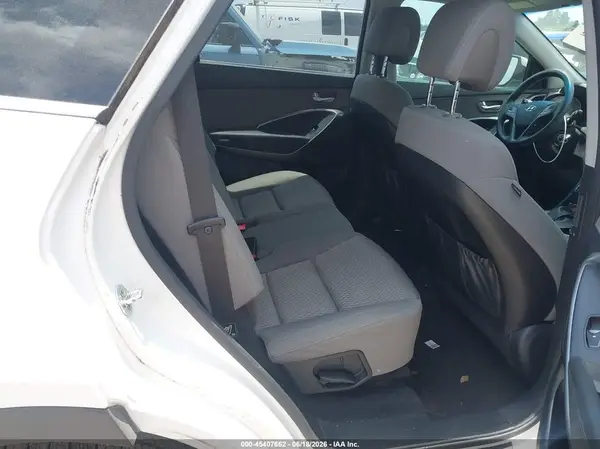 KM8SM4HF5HU208050 2017 HYUNDAI SANTA FE - Image 8