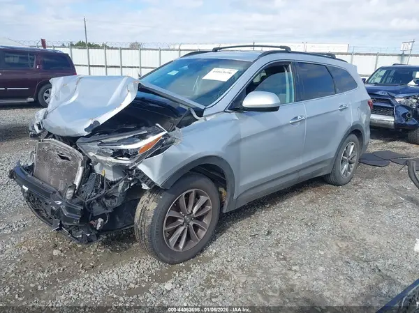 KM8SM4HF5HU224085 2017 HYUNDAI SANTA FE - Image 2
