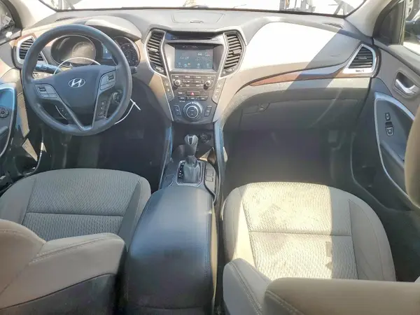 KM8SM4HF5HU232414 2017 HYUNDAI SANTA FE - Image 8