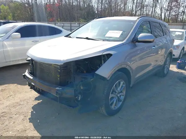 KM8SM4HF5HU247754 2017 HYUNDAI SANTA FE - Image 2