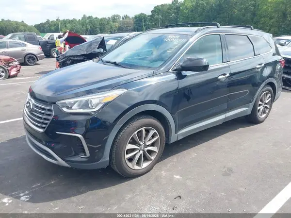 KM8SM4HF5HU251187 2017 HYUNDAI SANTA FE - Image 2