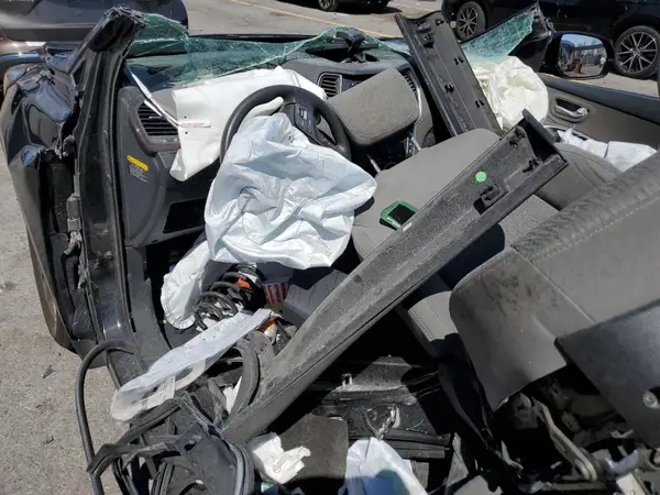 KM8SM4HF5JU268609 2018 HYUNDAI SANTA FE - Image 8